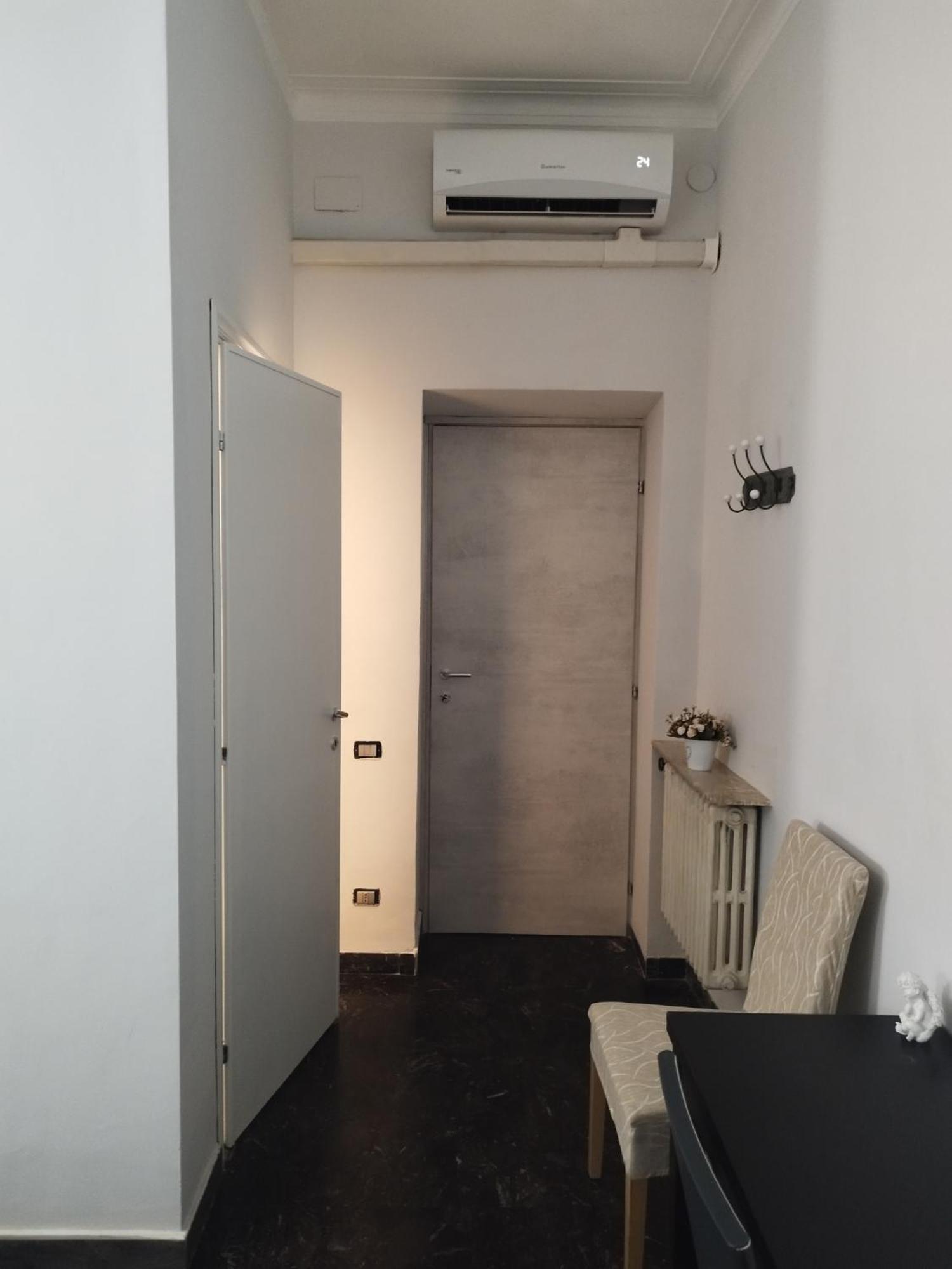 Colosseo Rooms B&B Roma Exterior foto