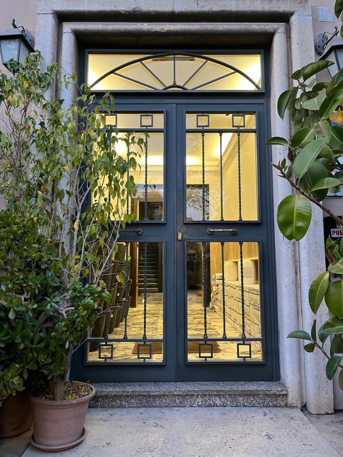 Colosseo Rooms B&B Roma Exterior foto
